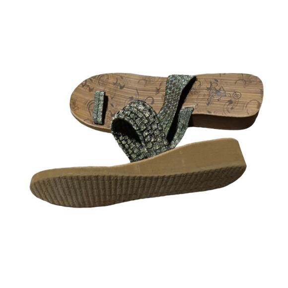 Corkys single toe strap sandal - Picture 3 of 5